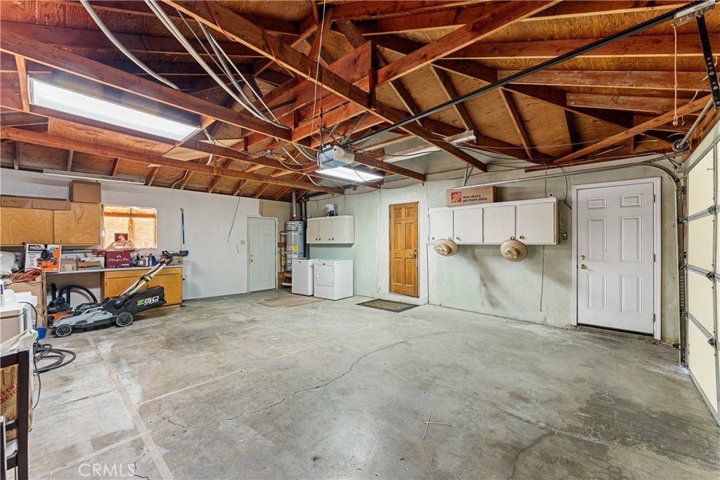 41726 55th W, Lancaster, CA 93536