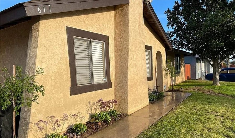 Property photo for 617 S Spruce Avenue, Rialto, CA