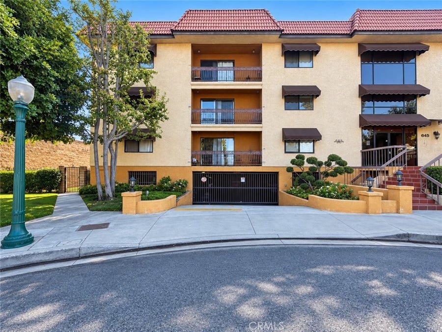 Property photo for 645 Balboa Avenue, #1C, Glendale, CA