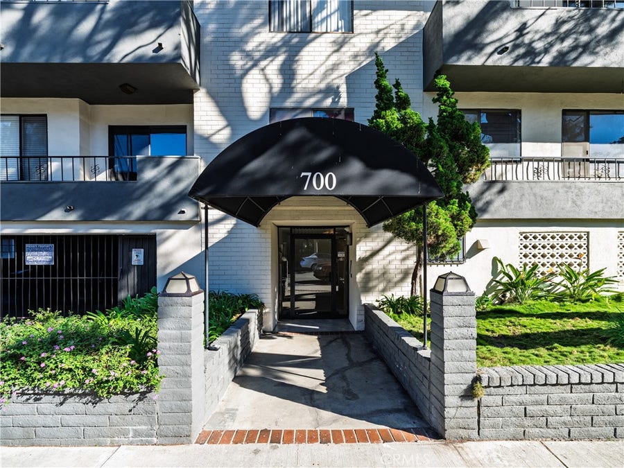 Property photo for 700 Westmount, West Hollywood, CA