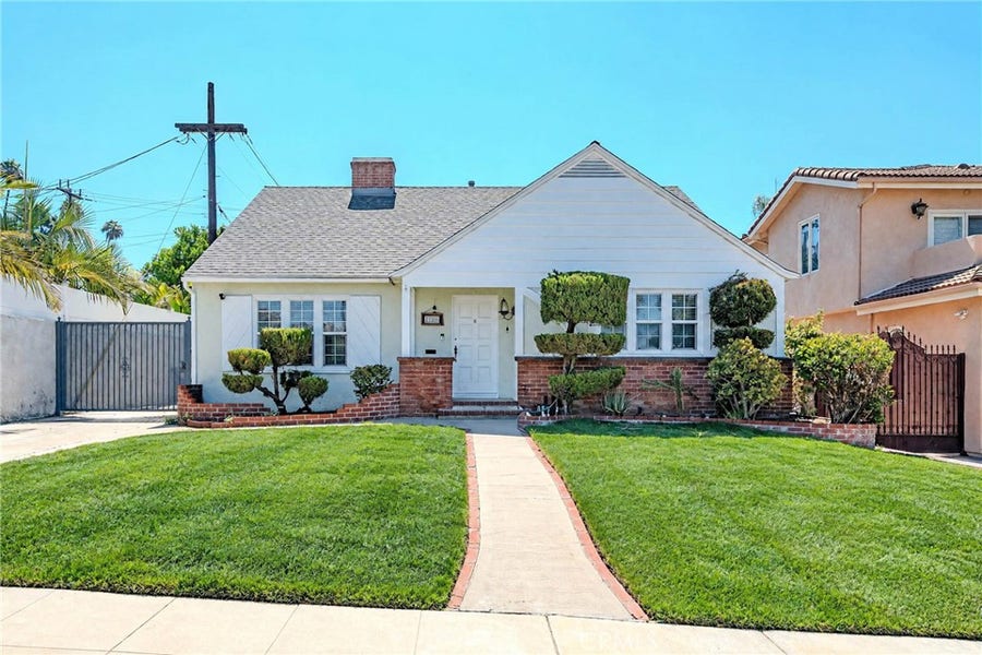 Property photo for 1554 Raymond Avenue, Glendale, CA