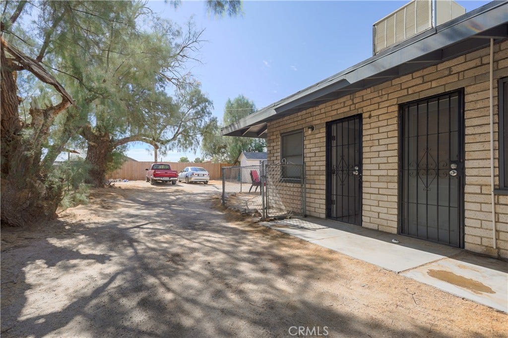 529 W Church Avenue, Ridgecrest, CA 93555