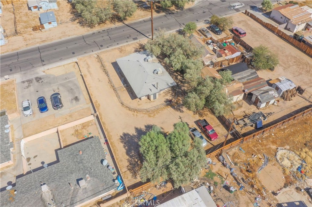 529 W Church Avenue, Ridgecrest, CA 93555