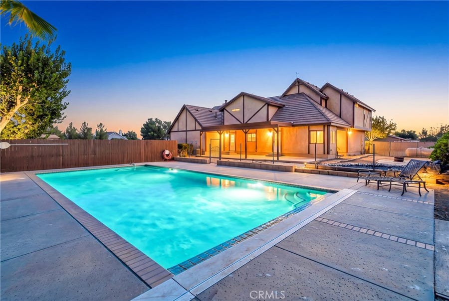 Property photo for 7523 W Avenue A, Rosamond, CA