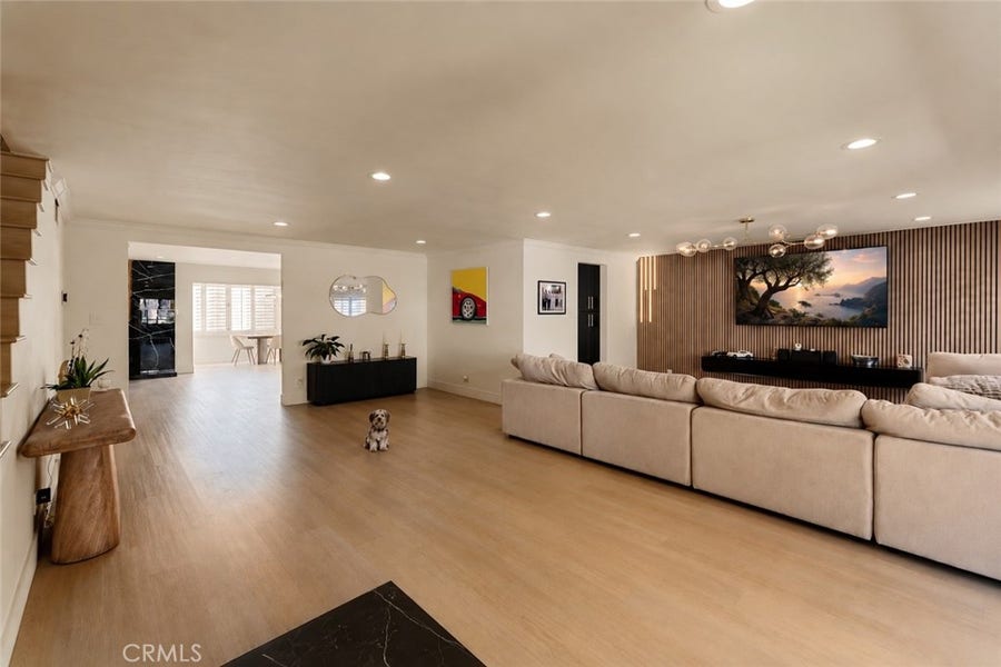 Property photo for 5315 Yarmouth Avenue, #104, Encino, CA