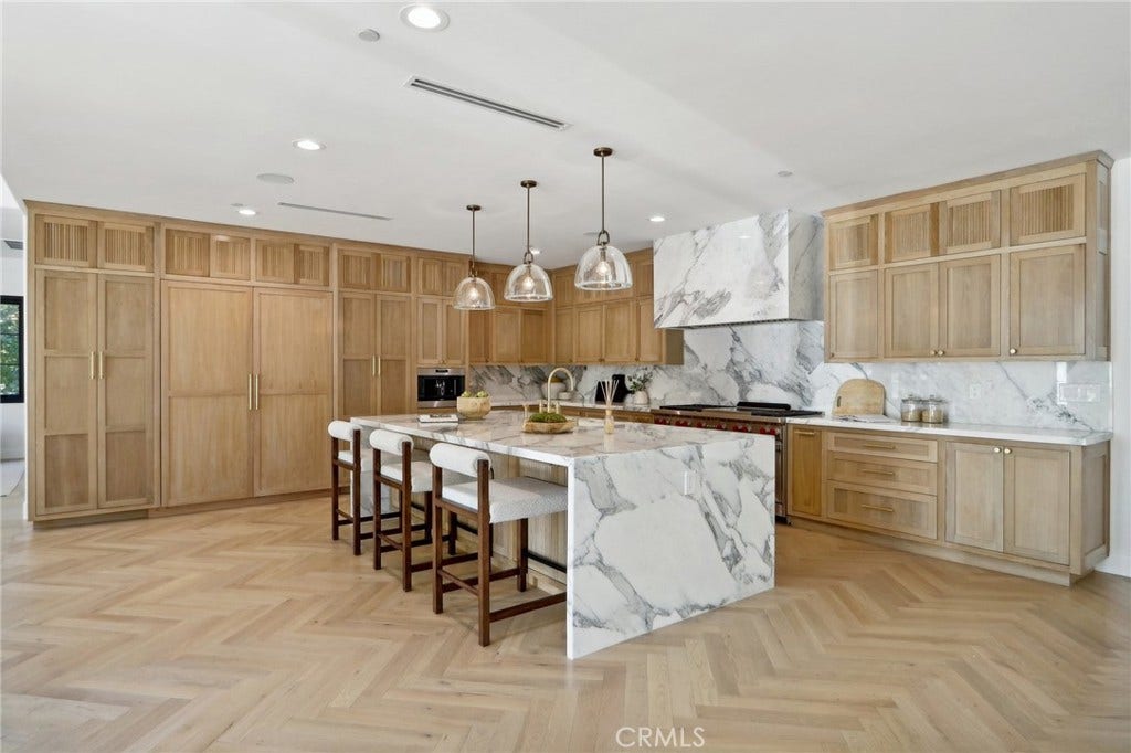 4261 TEMMA Court, Calabasas, CA 91302