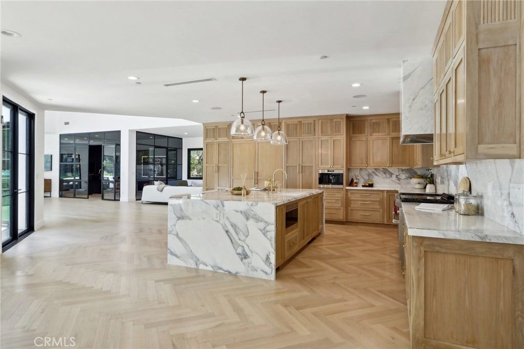 4261 TEMMA Court, Calabasas, CA 91302