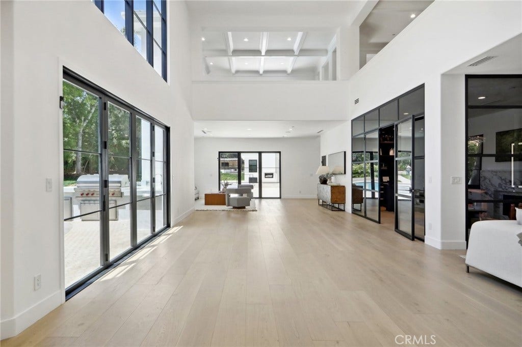 4261 TEMMA Court, Calabasas, CA 91302