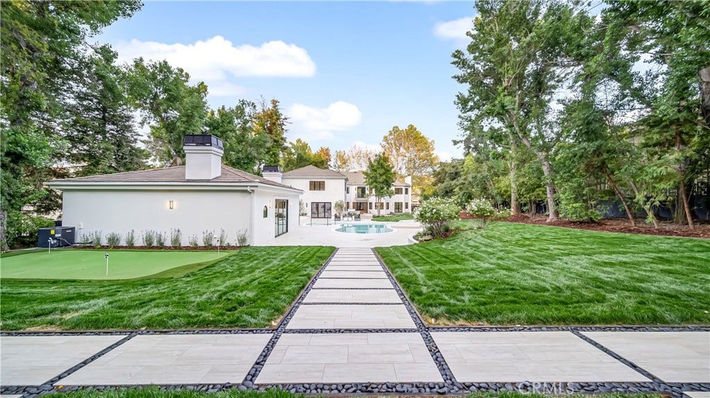 4261 TEMMA Court, Calabasas, CA 91302