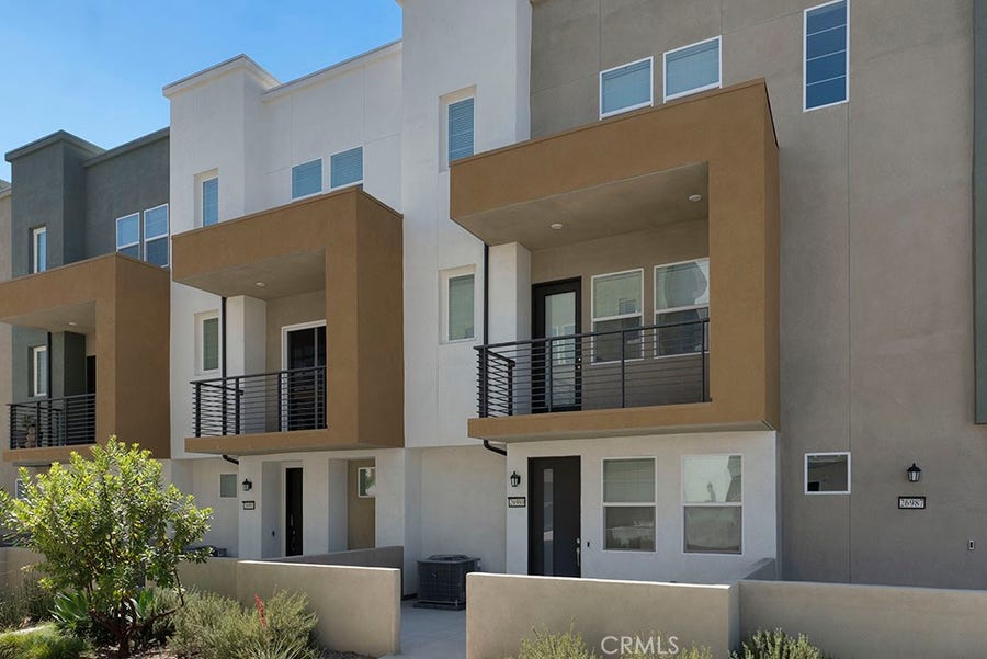 Property photo for 26989 Hummingbird, Valencia, CA