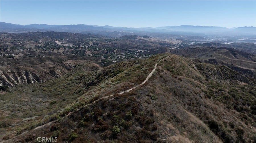 Property photo for 1 Burlwood Dr, Castaic, CA