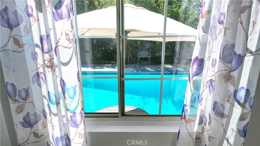Property photo for 18114 Schoenborn, Northridge, CA