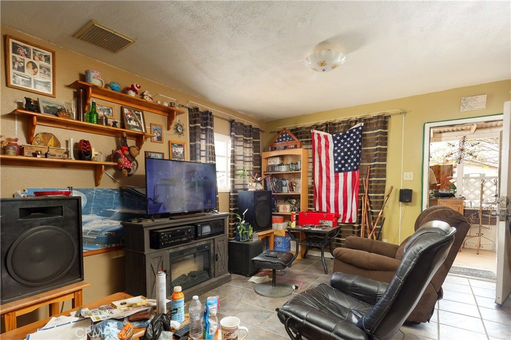 6612 Ash Avenue, Inyokern, CA 93527 6612 Ash Avenue, Inyokern, CA 93527