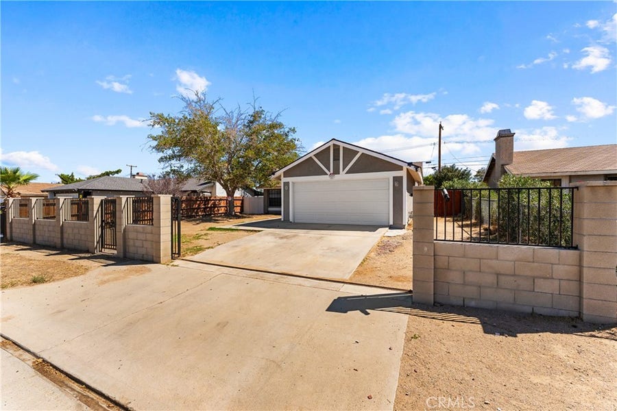 Property photo for 38470 Division, Palmdale, CA