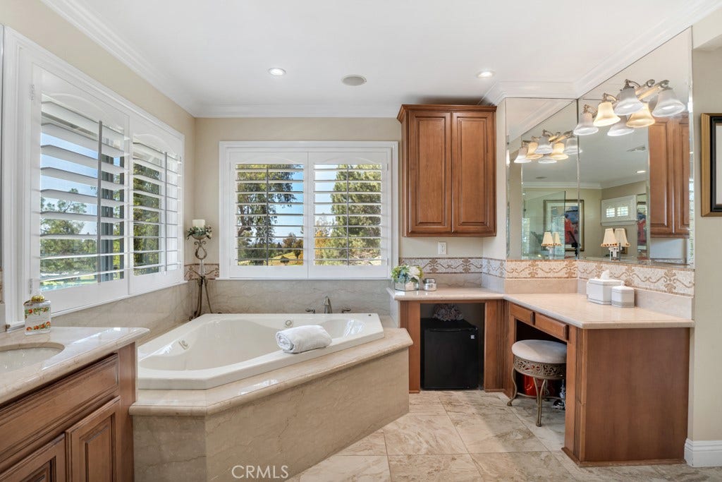 19300 Singing Hills, Porter Ranch, CA 91326