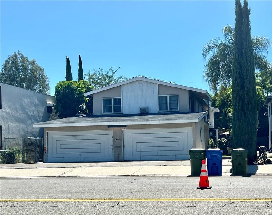 Property photo for 14722 Magnolia, #4, Los Angeles, CA