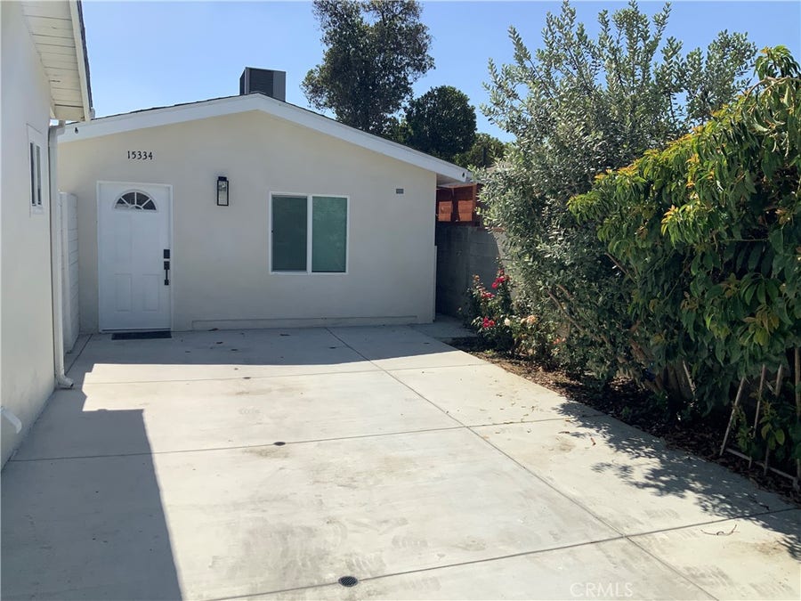 Property photo for 15334 Hart, Van Nuys, CA
