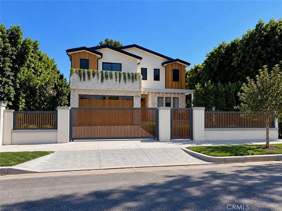 Property photo for 4316 Beeman, Studio City, CA