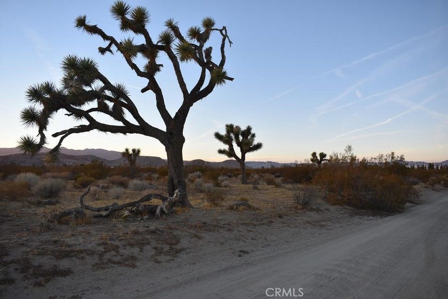 Property photo for 6000 W Backus Road, Mojave, CA