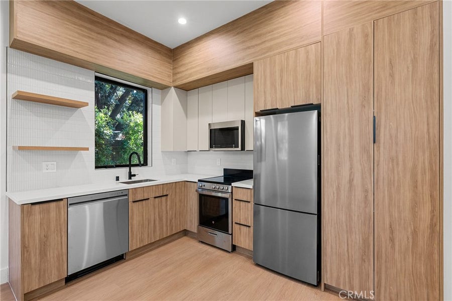 Property photo for 19146 Keswick, Reseda, CA