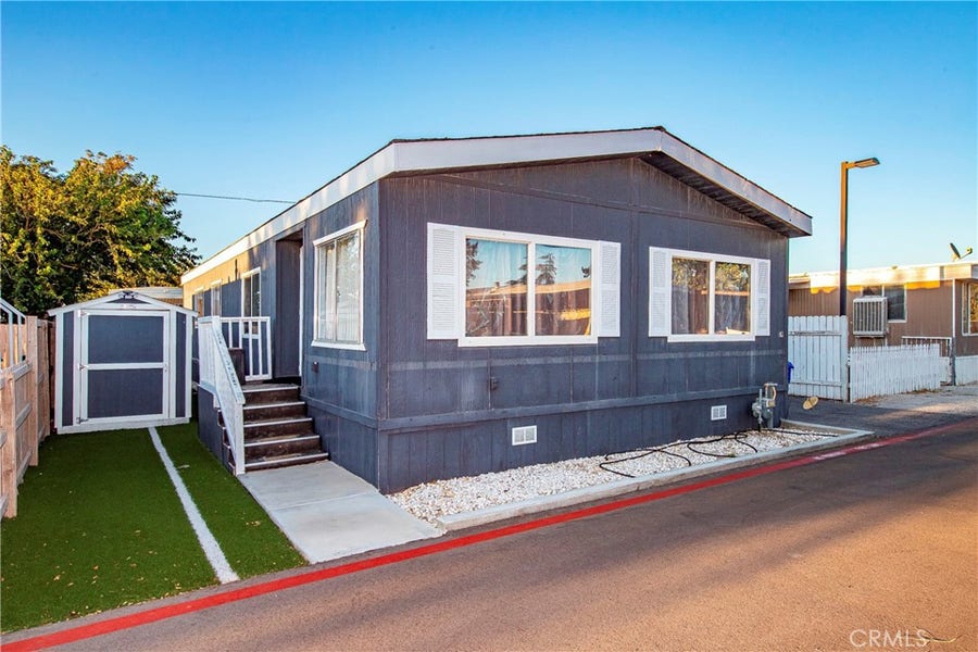 Property photo for 3157 E Avenue I, #E9, Lancaster, CA