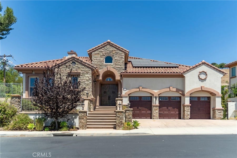 Property photo for 2025 Lonestar, Thousand Oaks, CA