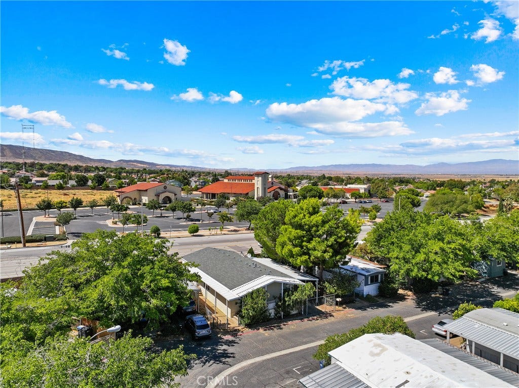 5711 Columbia Way, #SPC 219, Quartz Hill, CA 93536