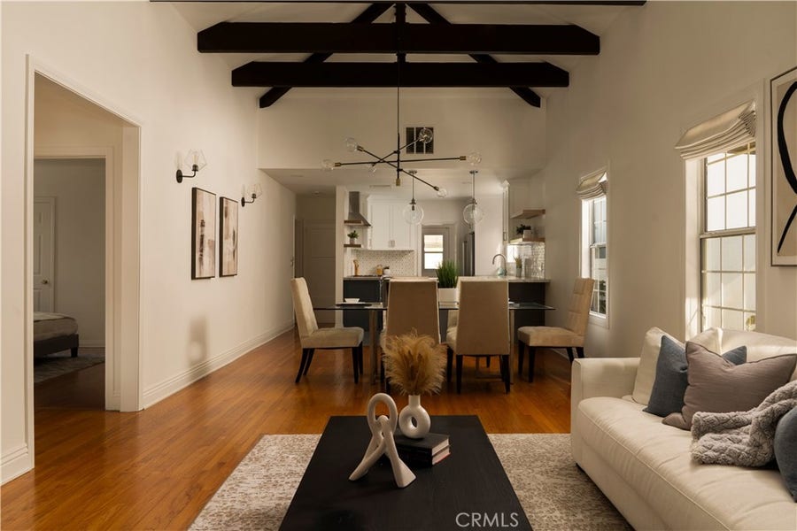 Property photo for 520 N Citrus Avenue, Los Angeles, CA