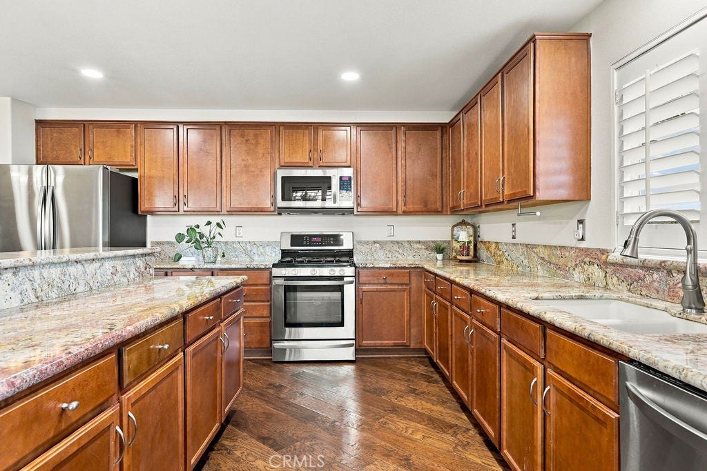 38462 Siamese Ln, Palmdale, CA 93551 38462 Siamese Ln, Palmdale, CA 93551