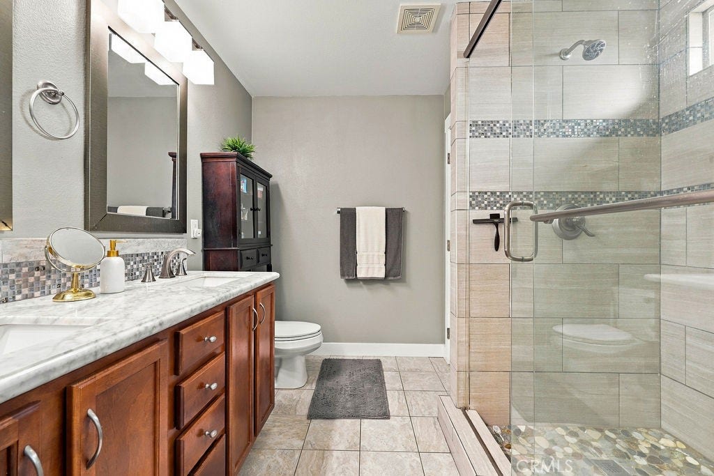 38462 Siamese Ln, Palmdale, CA 93551 38462 Siamese Ln, Palmdale, CA 93551