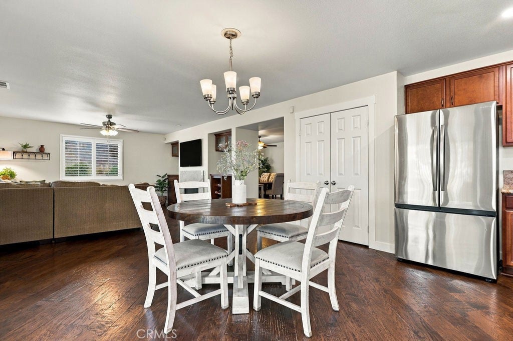 38462 Siamese Ln, Palmdale, CA 93551 38462 Siamese Ln, Palmdale, CA 93551