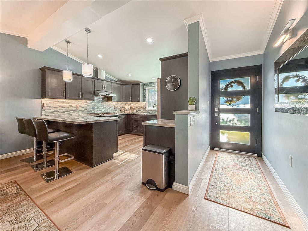 743 Spalding Street, Thousand Oaks, CA 91360 Kitchen
