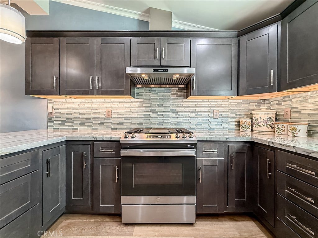 743 Spalding Street, Thousand Oaks, CA 91360 Kitchen