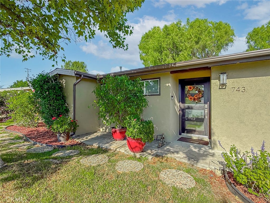 743 Spalding Street, Thousand Oaks, CA 91360 Front door