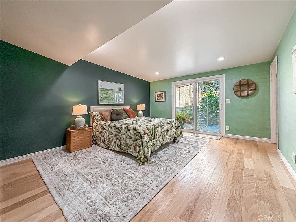 743 Spalding Street, Thousand Oaks, CA 91360 Primary bedroom with private entrance to backyard