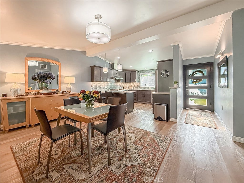 743 Spalding Street, Thousand Oaks, CA 91360 Entrance, kitchen and dining room