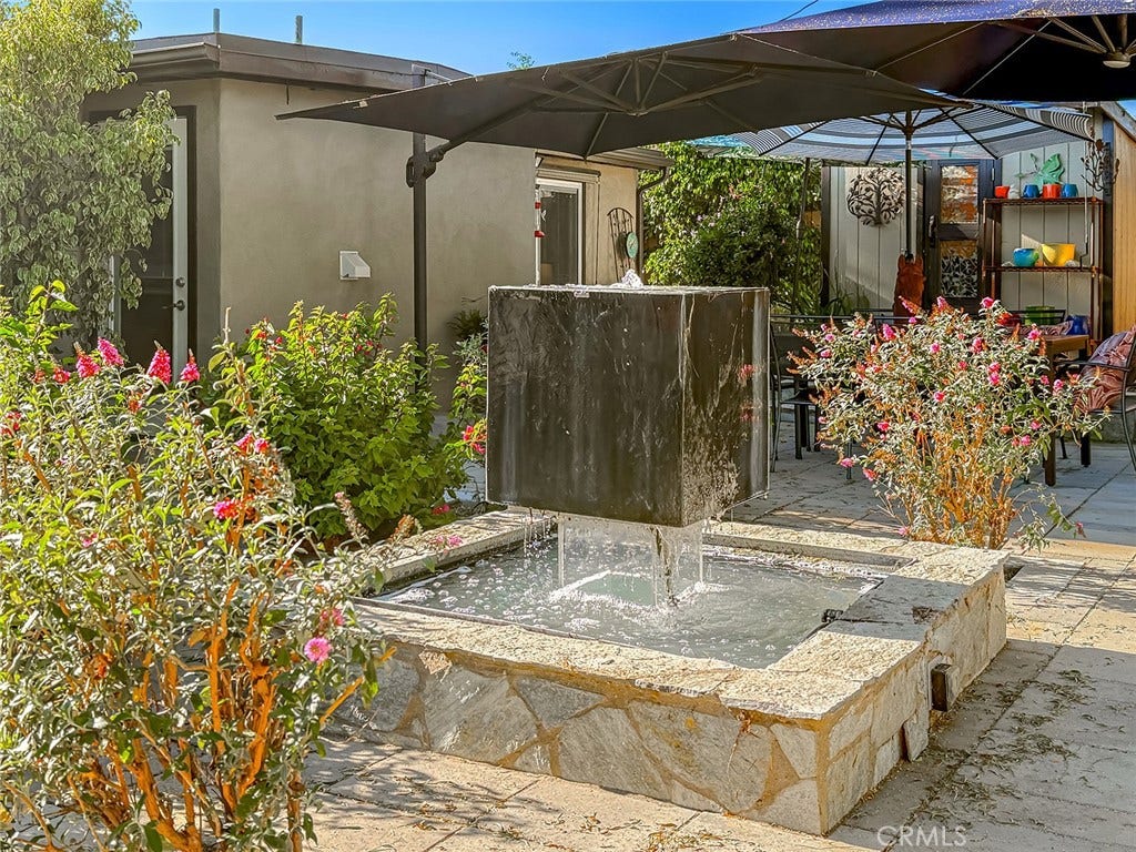 743 Spalding Street, Thousand Oaks, CA 91360 Backyard fountain