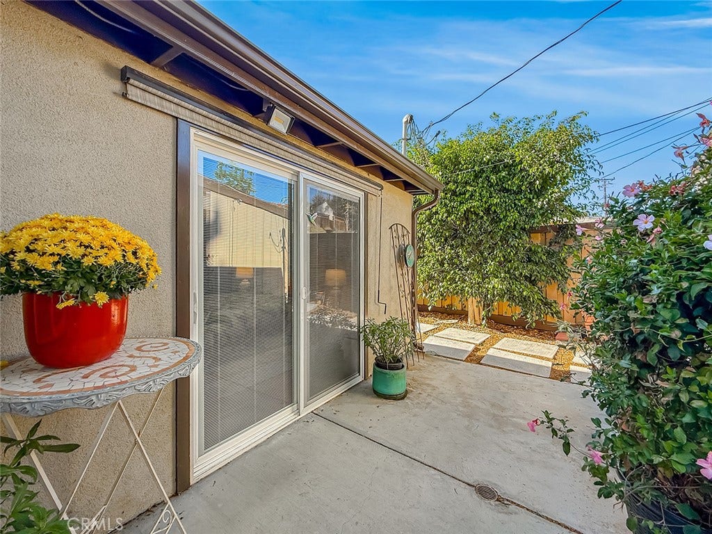 743 Spalding Street, Thousand Oaks, CA 91360 Primary bedroom sliding door to backyard