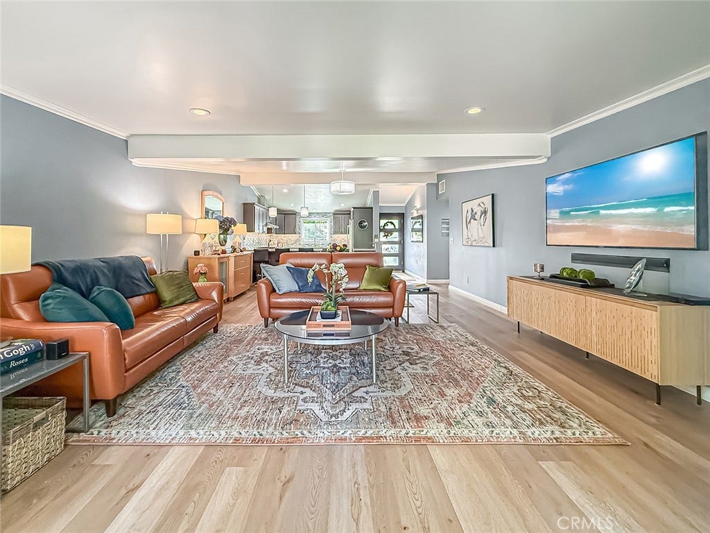 743 Spalding Street, Thousand Oaks, CA 91360 Large open living space