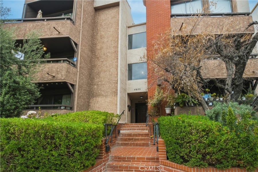 Property photo for 4675 Willis, #105, Sherman Oaks, CA