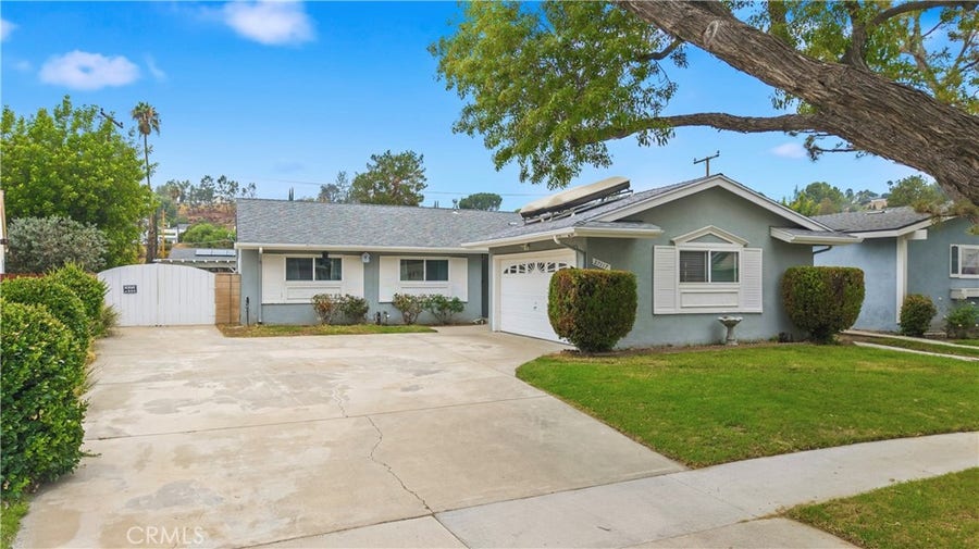 Property photo for 27117 Elias Avenue, Saugus, CA