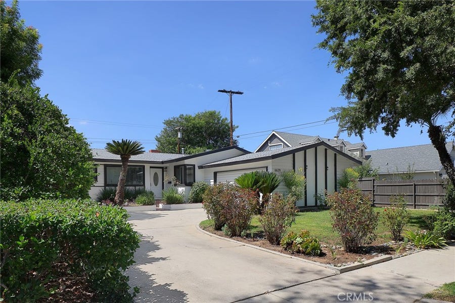 Property photo for 6629 Melba Ave, West Hills, CA