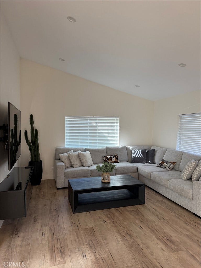 Property photo for 23167 valerio, West Hills, CA