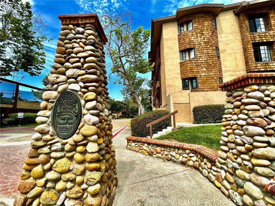 Property photo for 8840 Villa La Jolla Drive, #220, La Jolla, CA