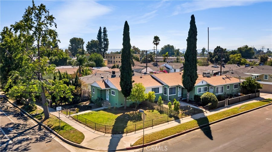 Property photo for 6153 Clybourn Avenue, North Hollywood, CA