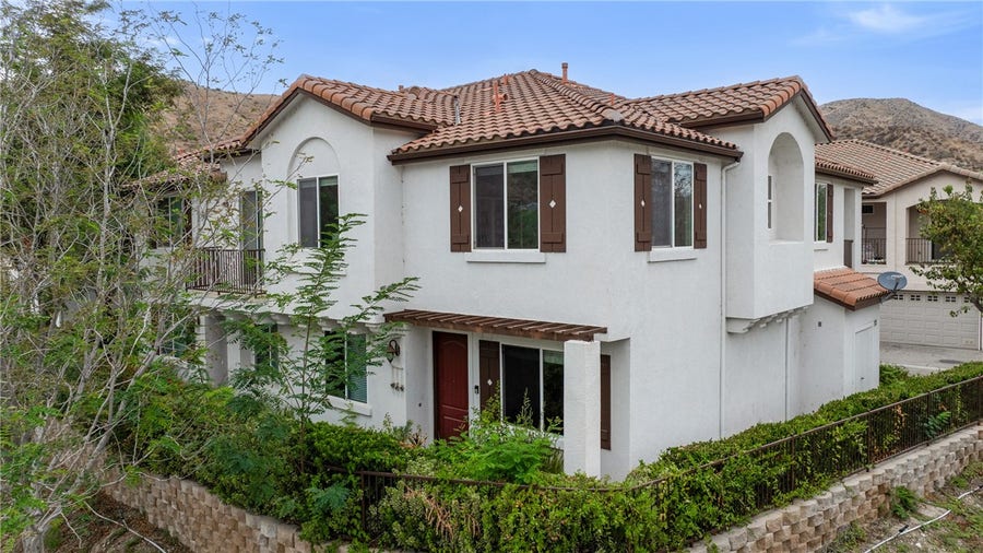 Property photo for 28024 Catherine, Canyon Country, CA