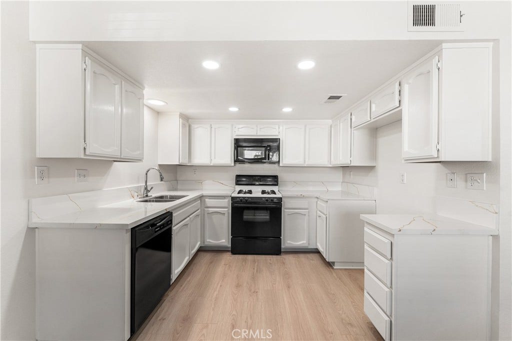 1830 E Avenue J2, #3, Lancaster, CA 93535