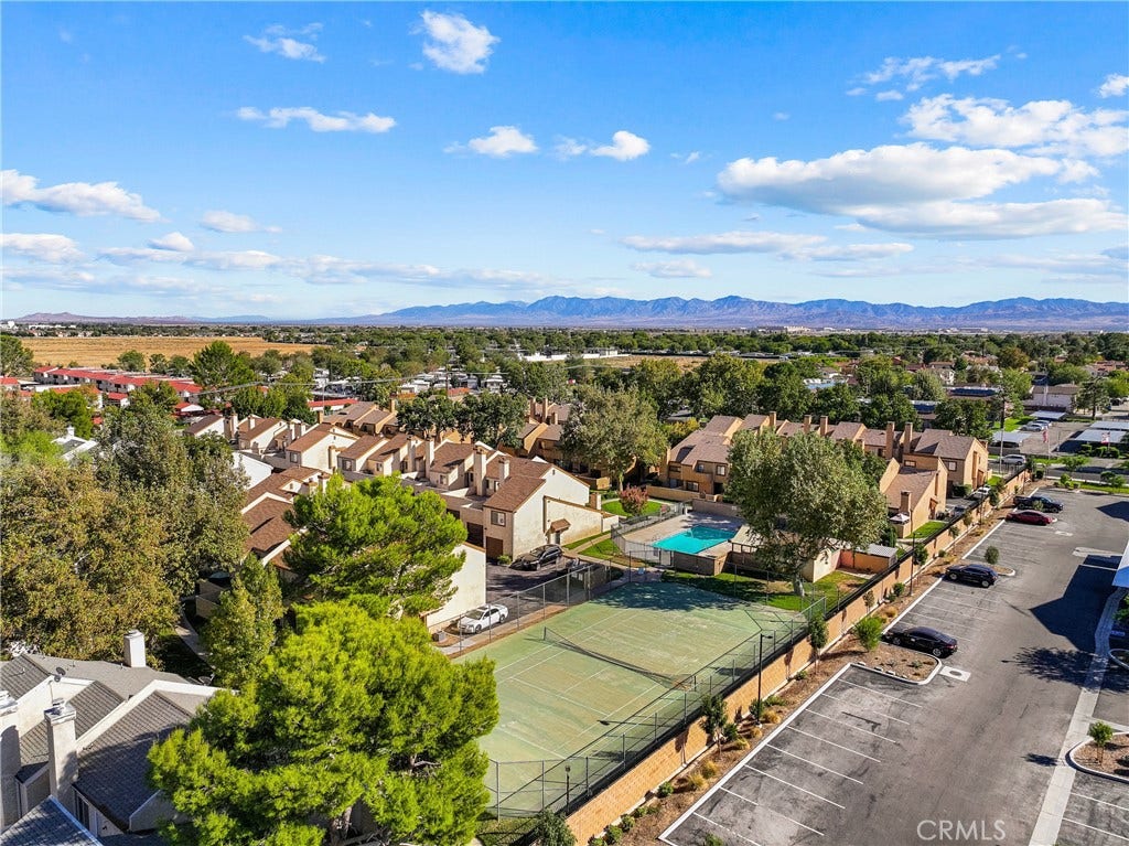 1830 E Avenue J2, #3, Lancaster, CA 93535