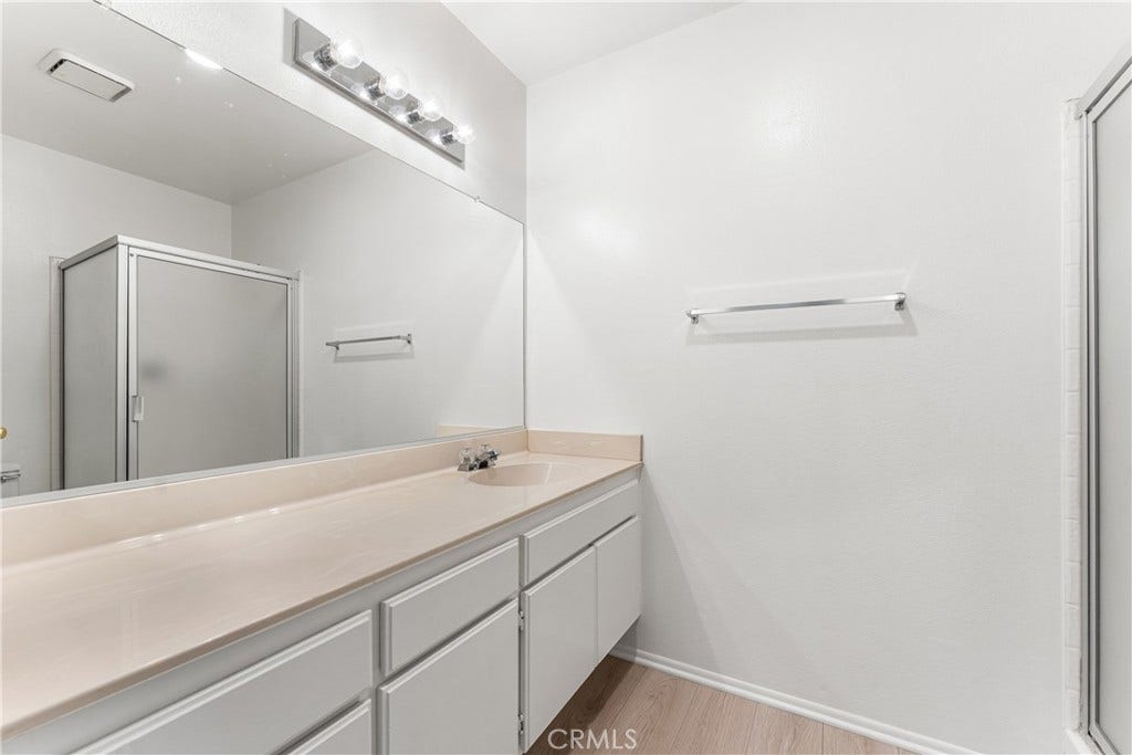 1830 E Avenue J2, #3, Lancaster, CA 93535