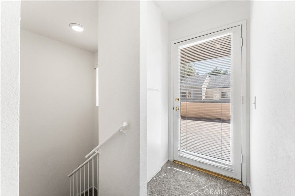 1830 E Avenue J2, #3, Lancaster, CA 93535